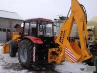 Экскаватор-погрузчик ДЭМ-1143