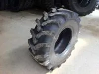 Шина пневматическая 19.5L-24 (500/70-24) 12PR 151A8 TI-05 TL Митас